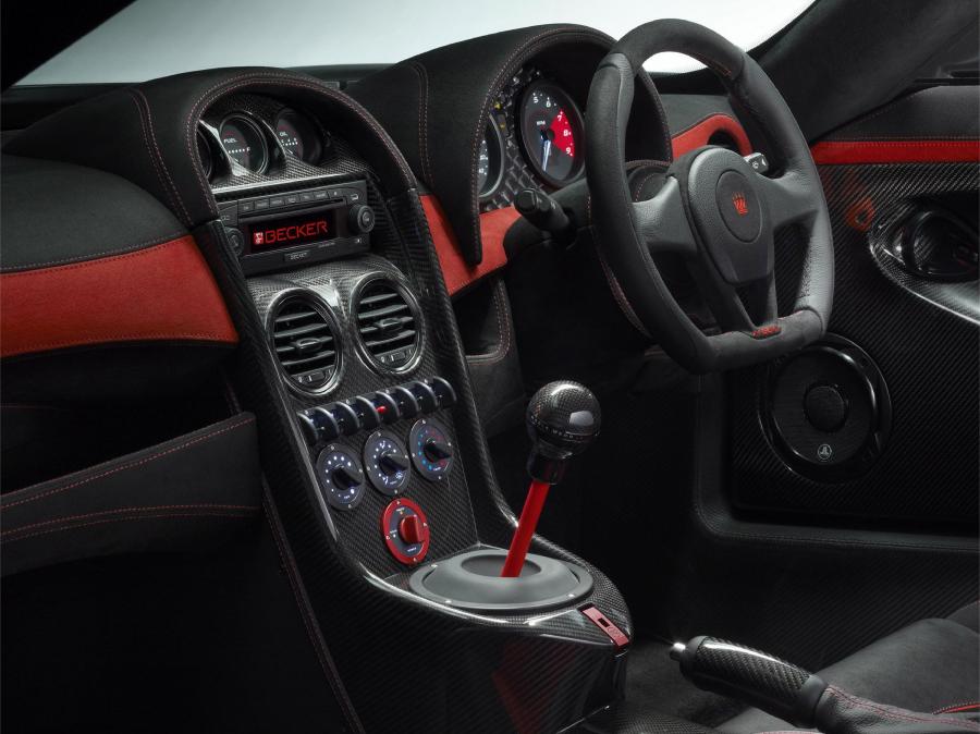 Интерьер Noble M600 Meco 2011 года  (фото 5 из 10)